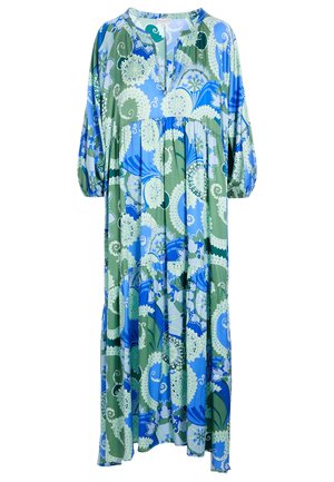 Lang blå og grøn kjole med abstrakte blomster- og spiral mønstre, trekvart pufærmer og V-hals med knapdetalje.