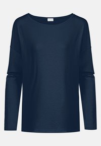 Marineblauwe langarmshirt van zachte stof, met een brede halslijn en een ontspannen pasvorm met verlaagde schouders. Eenvoudig en naadloos ontwerp.