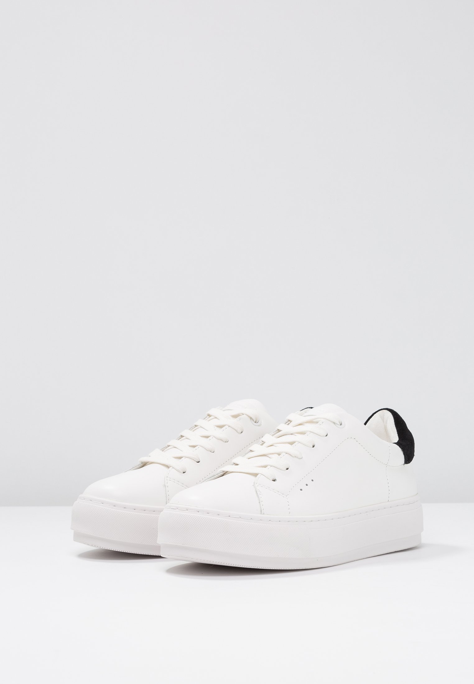 Kurt Geiger London LANEY Joggesko white Zalando.no Kurt Geiger London LANEY Joggesko white Zalando.no