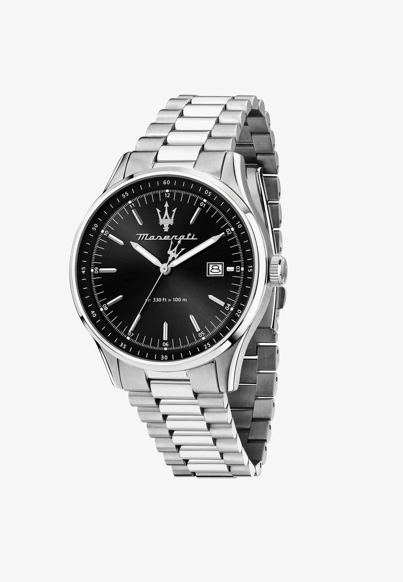 Montre-bracelet en acier inoxydable avec un cadran noir, des aiguilles argentées et un affichage de la date. Comprend un bracelet à maillons et un logo de marque à la position 12 heures.