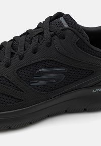 Thumbnail Image 6