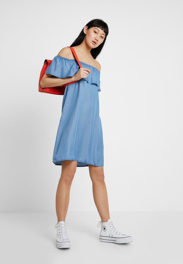 light summer dresses uk