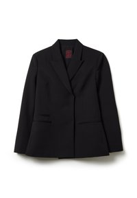 Blazer negro ajustado con solapas en forma de muesca, mangas largas y dos bolsillos delanteros tipo welt, dispuesto sobre un fondo blanco.