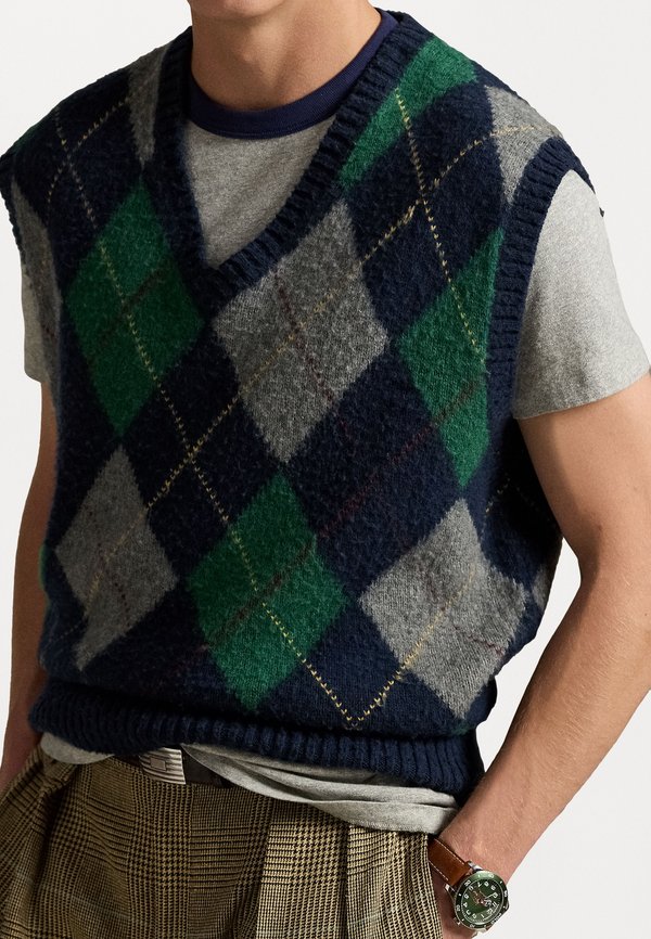 BIG FIT ARGYLE SLEEVELESS JUMPER - Jumper2