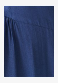 Unausgewählt, steel blue