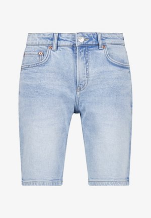 Hellblaue Jeanskurzshorts mit klassischem Schnitt, ausgestattet mit fünf Taschen, Kupferbeschlägen und einer leichten Ausbleichung für einen getragenen Look.