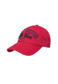Rote Baumwoll-Baseballmütze mit gebogenem Schirm, auf der Vorderseite mit gesticktem schwarzem Text und Markendetails versehen.
