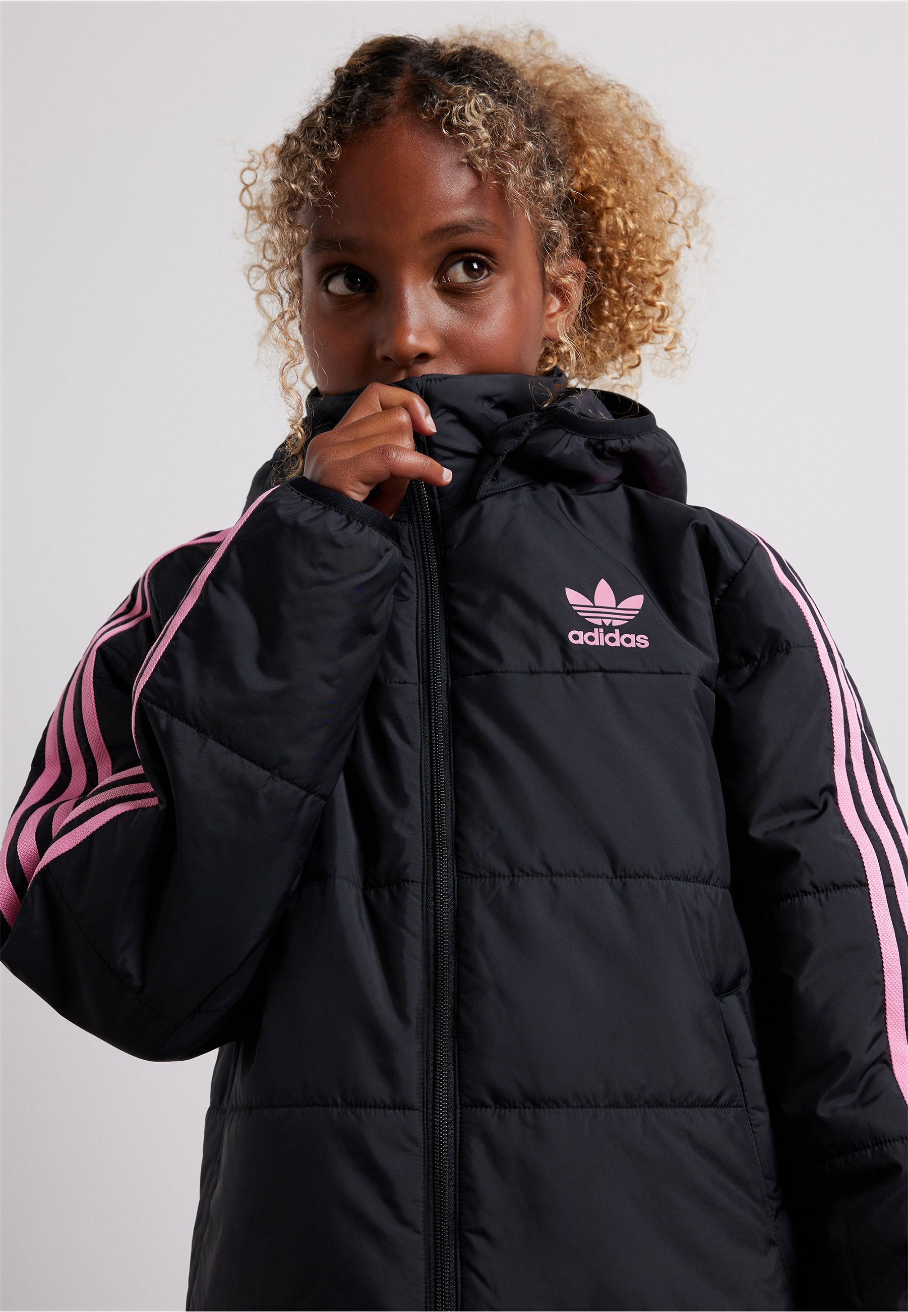 adidas Originals ADICOLOR - Winterjacke - black/bliss pink/schwarz