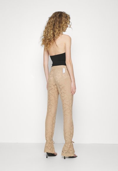 ROKH TIE HEM TROUSERS - Παντελόνι - caramel
