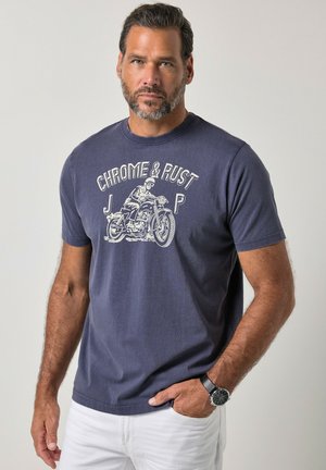 JP1880 T-SHIRT, SHORT SLEEVE, CHEST PRINT, VINTAGE LOOK, UP TO 8XL - T-shirts print - violet