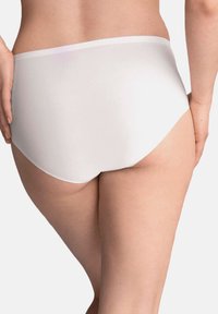 Anita ESSENTIAL 3-ER PACK - Slip - weiß