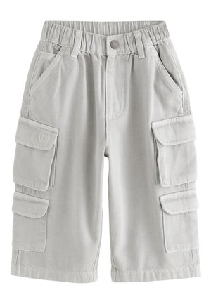 Jasnoszare szorty cargo dla maluchów z elastycznym pasem, zapięciem na guzik, kieszeniami bocznymi i wieloma kieszeniami z klapkami na nogawkach.