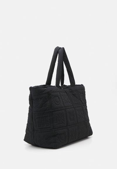 Nanushka SOFT TOTE - Bevásárlótáska - black