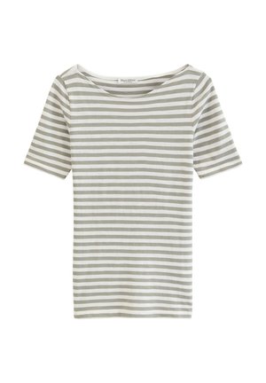 Kortärmelig shirt met grijze en witte horizontale strepen en een brede ronde hals, getoond op een witte achtergrond.