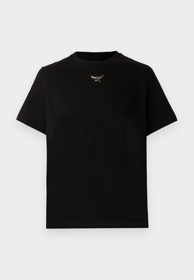 Tricou din bumbac negru cu mâneci scurte, guler rotund și un detaliu cu logo argintiu pe piept. Textură fină și croială lejeră.