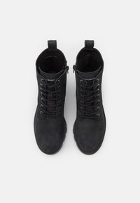Bullboxer Stivaletti con plateau - black