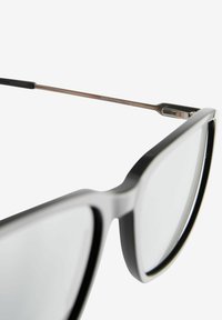 Next SIGNATURE REGULAR FIT - Occhiali da sole - black