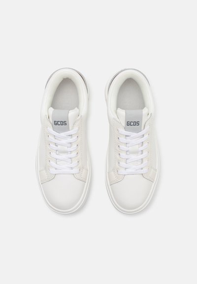 GCDS BUCKET UNISEX - Sneaker low - optic white
