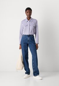 Marc Cain Letná bunda - bluish violet