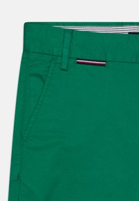Tommy Hilfiger Shorts - olympic green