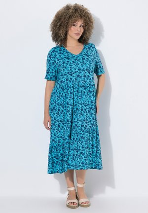 Ulla Popken SHORT SLEEVE DRESS - Jerseykjole - deep aqua