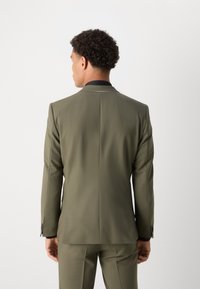 HUGO ARTI HESTEN - Kostiumas - dark beige