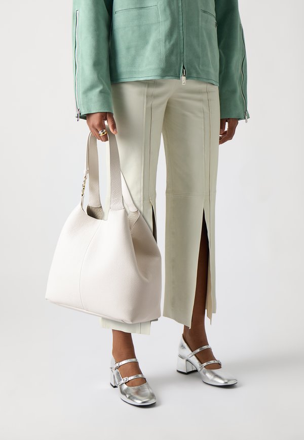 C-EASY - Handbag - blanco