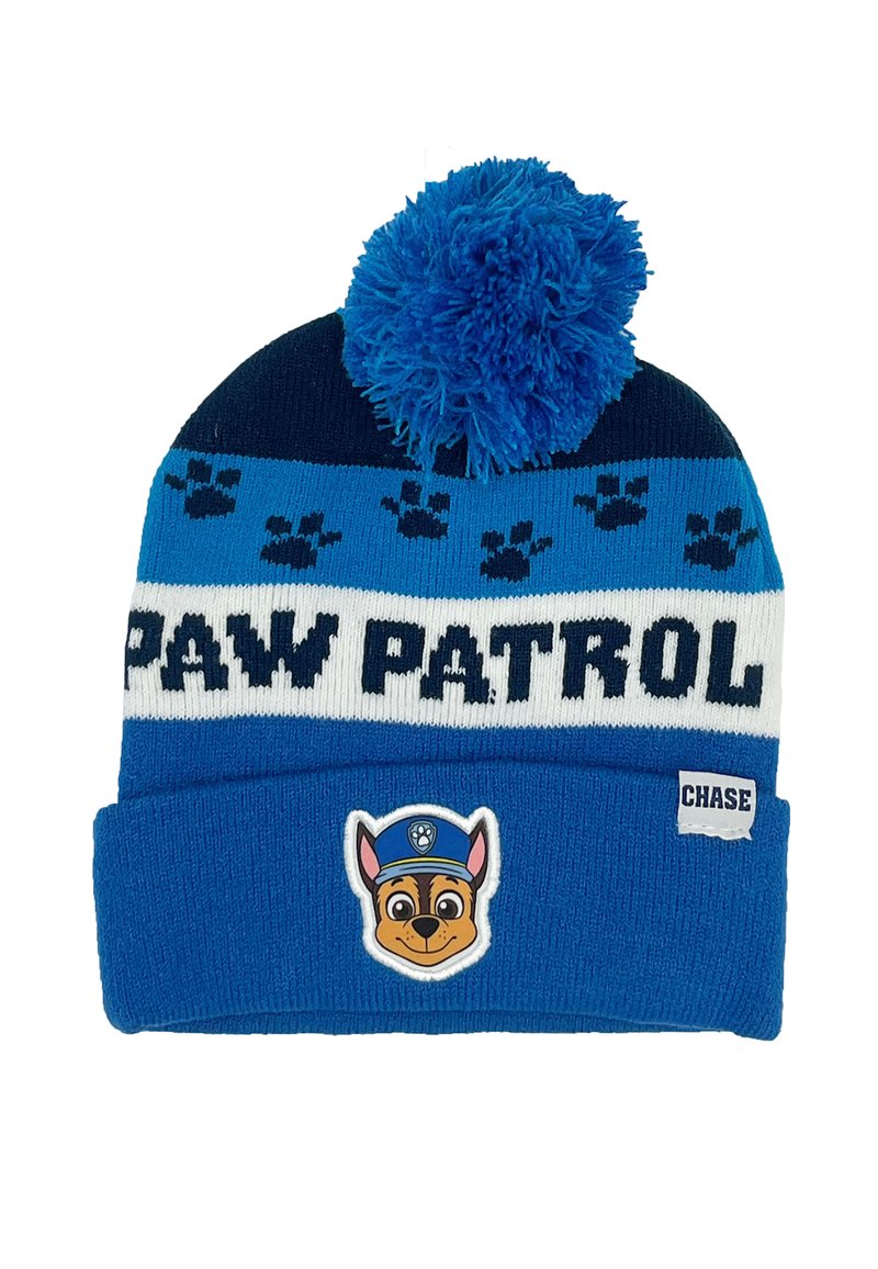 Blauwe gebreide beanie met een grote blauwe pompon, voorzien van de tekst "PAW PATROL", pootafdrukpatronen en een patch van het personage Chase aan de voorkant.
