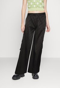 Juicy Couture Cargobyxor - black