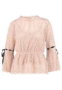Blusa in pizzo rosa chiaro con maniche a campana lunghe. Presenta una vita arricciata e nastri neri legati agli orli delle maniche. Materiale morbido e testurizzato.