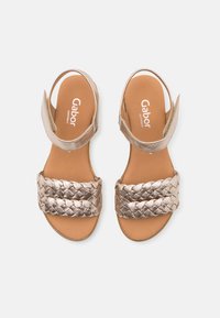 Gabor Comfort Sandales compensées - muschel/creme