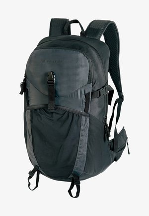 Sac à dos noir avec tissu texturé, plusieurs compartiments, bretelles réglables et fermeture à bouclerie à l'avant. Comprend des poches latérales en maille.