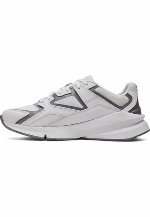 VISUAL FORGE 96 - Stabiliteit hardloopschoenen - white