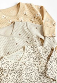 Next 3 PACK - REGULAR FIT - Magamisriided - neutral
