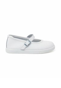 Weiße Mary Jane-Schuhe mit runder Zehenpartie, einem Klettverschluss und einer strukturierten Sohle. Aus smooth Materialien mit leichtem Glanz.
