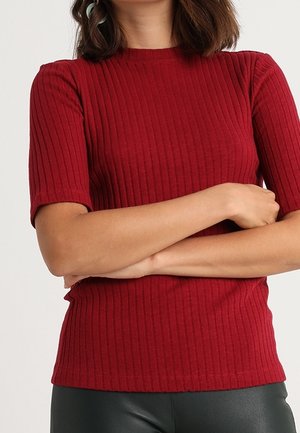 Triko s potiskem - dark red
