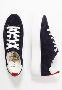bugatti INFINITY - Sneaker low - blue/white