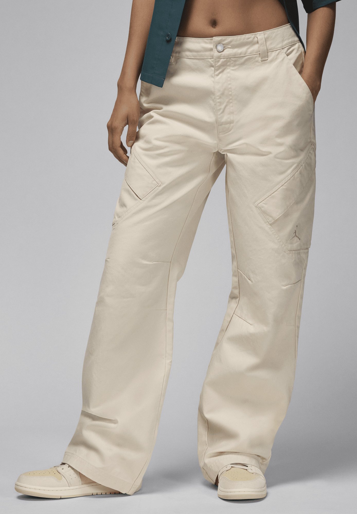 Jordan JORDAN CHICAGO Cargo trousers legend it brown/beige