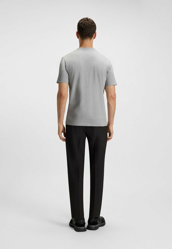 ICONIC ZONE - Print T-shirt - silver two2