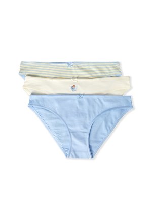 Trzy damskie bawełniane majtki bikini: jasnoniebieskie, kremowe z małym wzorem oraz kremowe w jasnoniebieskie paski, ułożone w stos na białym tle.