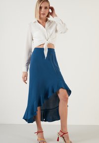 LELA REGULAR FIT - Krilo A-kroja - indigo