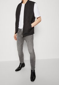 Jack & Jones Väst - black