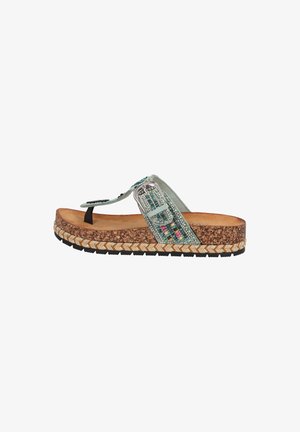 Korkplattform-Sandalette mit einem strukturierten mintgrünen Stoffriemen, der mit mehrfarbigen Perlenakzenten und einer dekorativen silbernen Schnalle verziert ist.