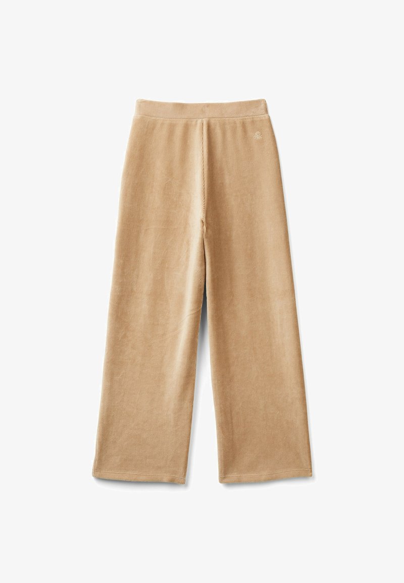 Pantalones de pana de pierna ancha en color beis con una textura suave, cinturilla elástica y detalles sutiles de costura. Sin hardware ni patrones visibles.