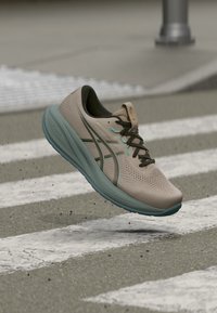 Δεν επιλέχθηκε, simply taupe/vintage khaki