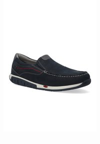 Marine slip-on sko lavet af ruskind med kontrasterende røde stikninger og grå detaljer, udstyret med en struktureret sål og polstret krave for komfort.