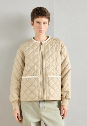 JACKET QUILTED, COLLARLESS PATCHED POCKETS - Allvädersjacka - fine sand