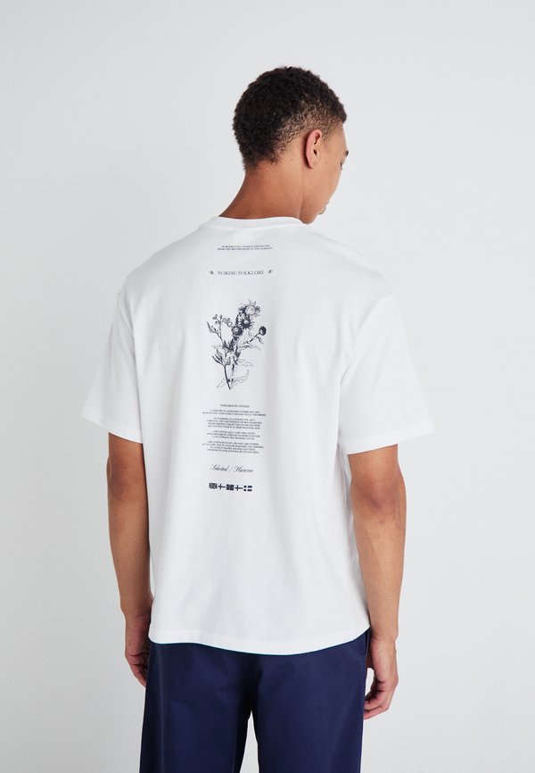 SLHLOOSEALP O NECK TEE - Print T-shirt