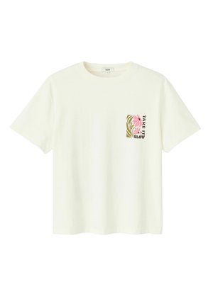 T-shirt en coton crème à manches courtes avec un motif floral coloré et le texte "TAKE IT SLOW" sur la partie gauche de la poitrine.