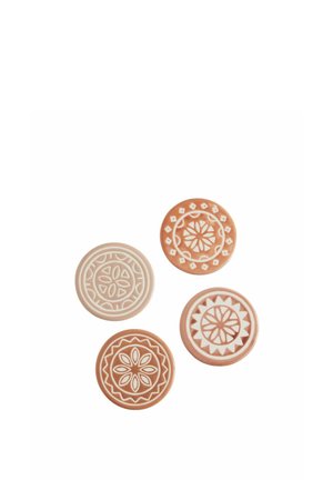 Next, SET OF 4 UNISEX - Bordskåner - natural